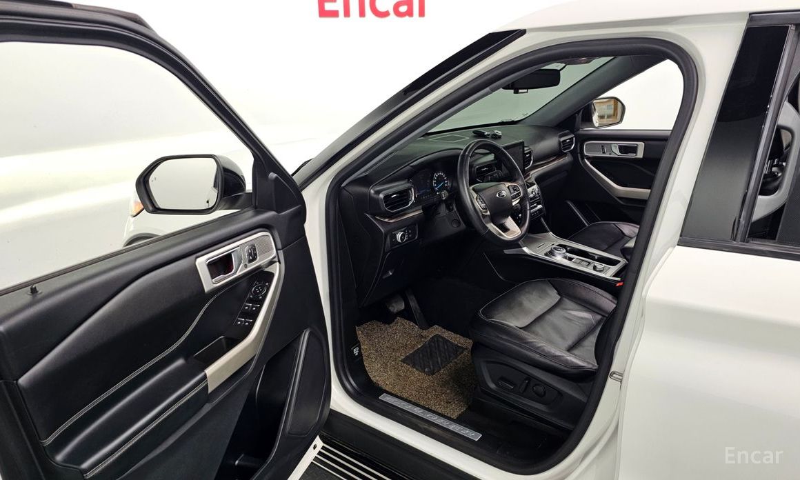 2022 Ford Explorer VI Рестайлинг 2.3 LimIted 4WD с пробегом 54 513 км