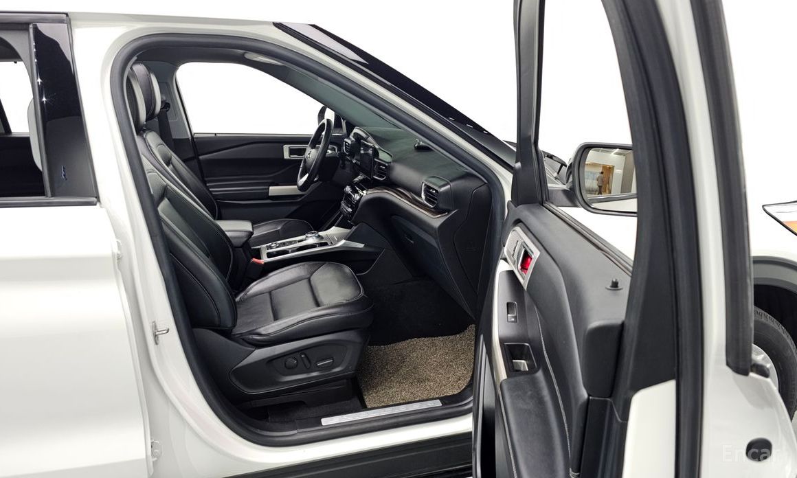2022 Ford Explorer VI Рестайлинг 2.3 LimIted 4WD с пробегом 54 513 км