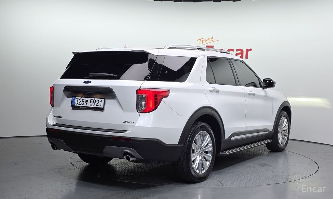 2023 Ford Explorer VI Рестайлинг 2.3 LimIted 4WD с пробегом 19 395 км