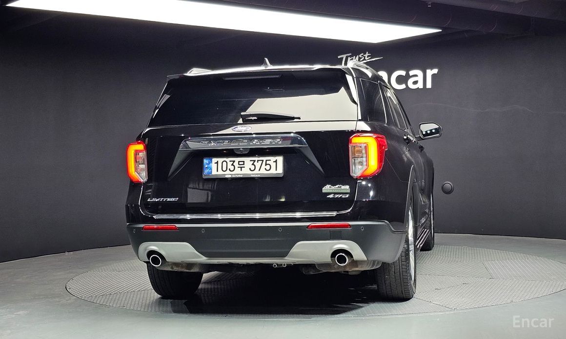2022 Ford Explorer VI Рестайлинг 2.3 LimIted 4WD с пробегом 49 567 км