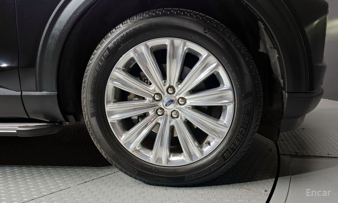 2022 Ford Explorer VI Рестайлинг 2.3 LimIted 4WD с пробегом 49 567 км