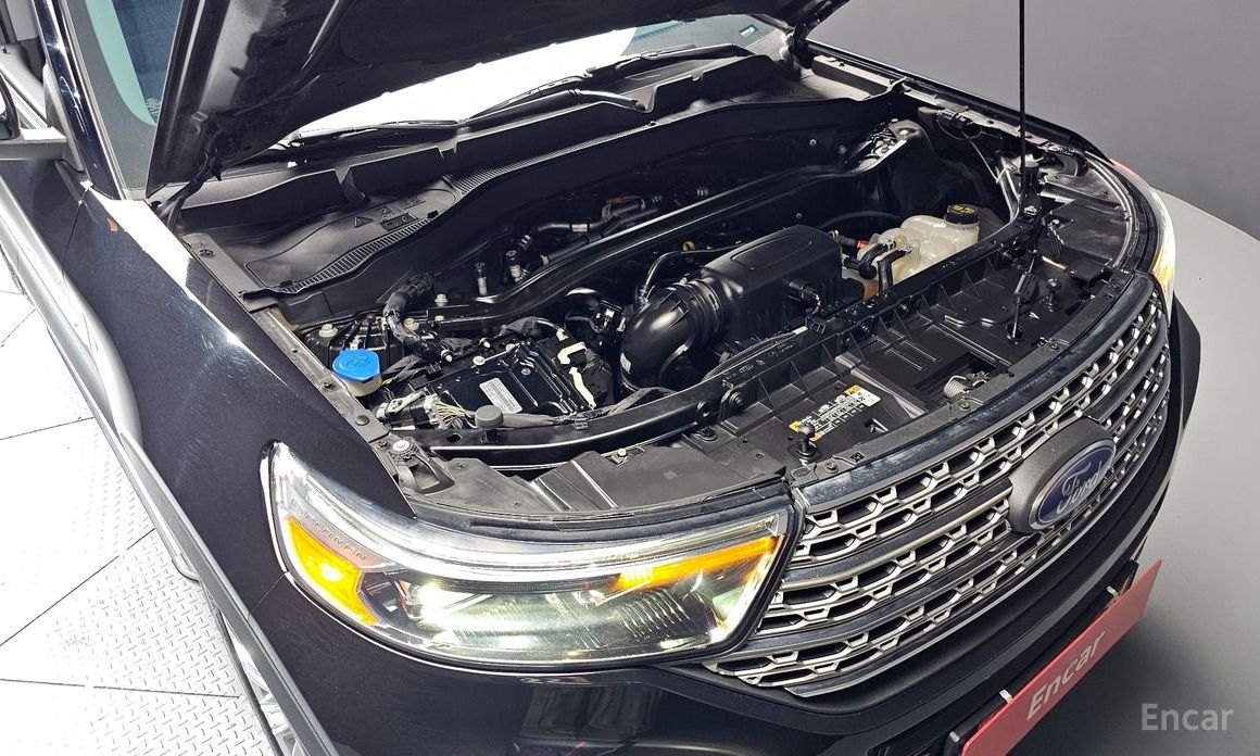 2022 Ford Explorer VI Рестайлинг 2.3 LimIted 4WD с пробегом 49 567 км
