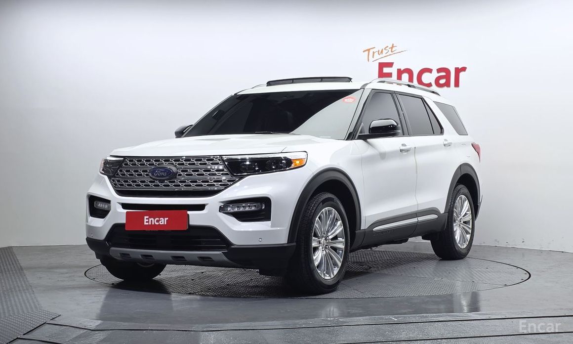 2023 Ford Explorer VI Рестайлинг 2.3 LimIted 4WD с пробегом 14 468 км