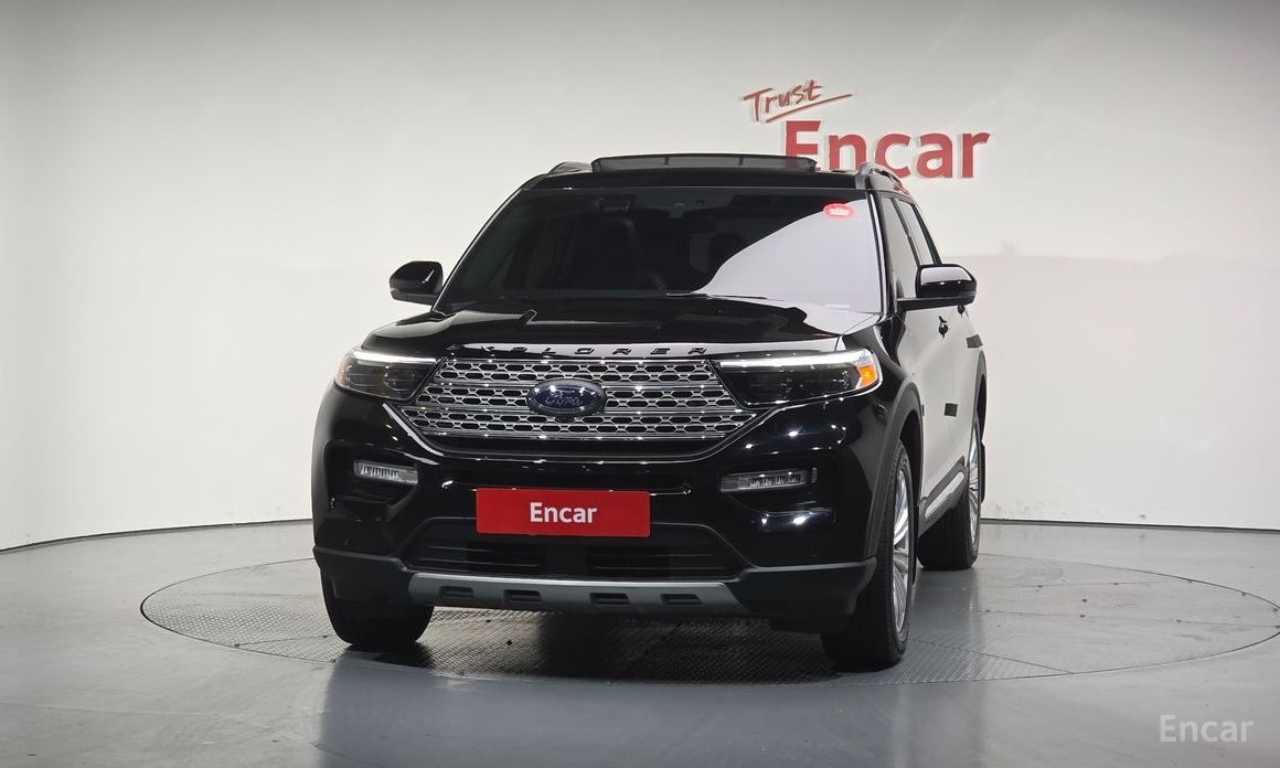 2023 Ford Explorer VI Рестайлинг 2.3 LimIted 4WD с пробегом 10 057 км