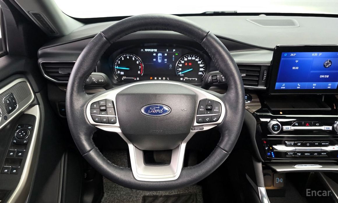 2023 Ford Explorer VI Рестайлинг 2.3 LimIted 4WD с пробегом 14 468 км