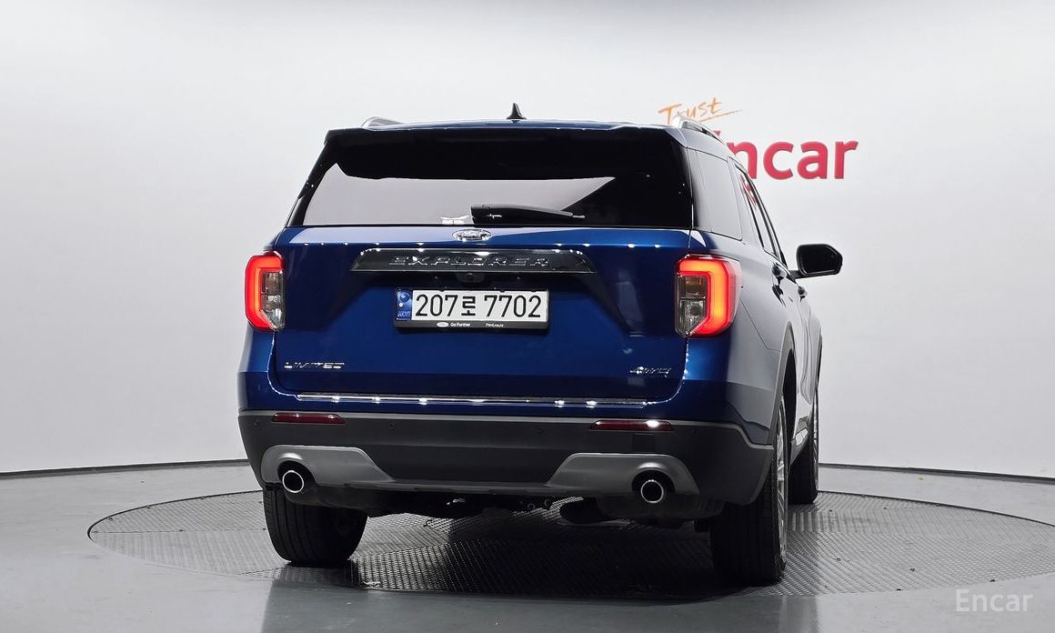 2022 Ford Explorer VI Рестайлинг 2.3 LimIted 4WD с пробегом 27 607 км