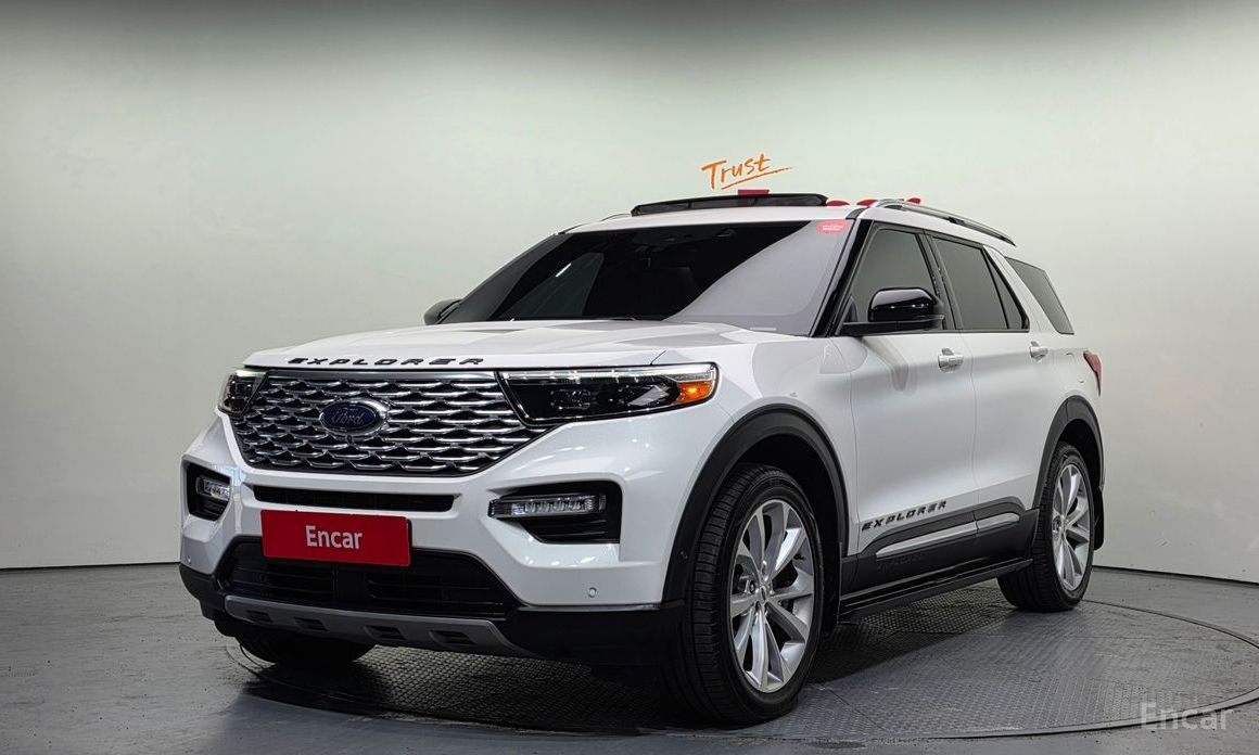 2022 Ford Explorer VI Рестайлинг 3.0 Platinum 4WD с пробегом 67 558 км