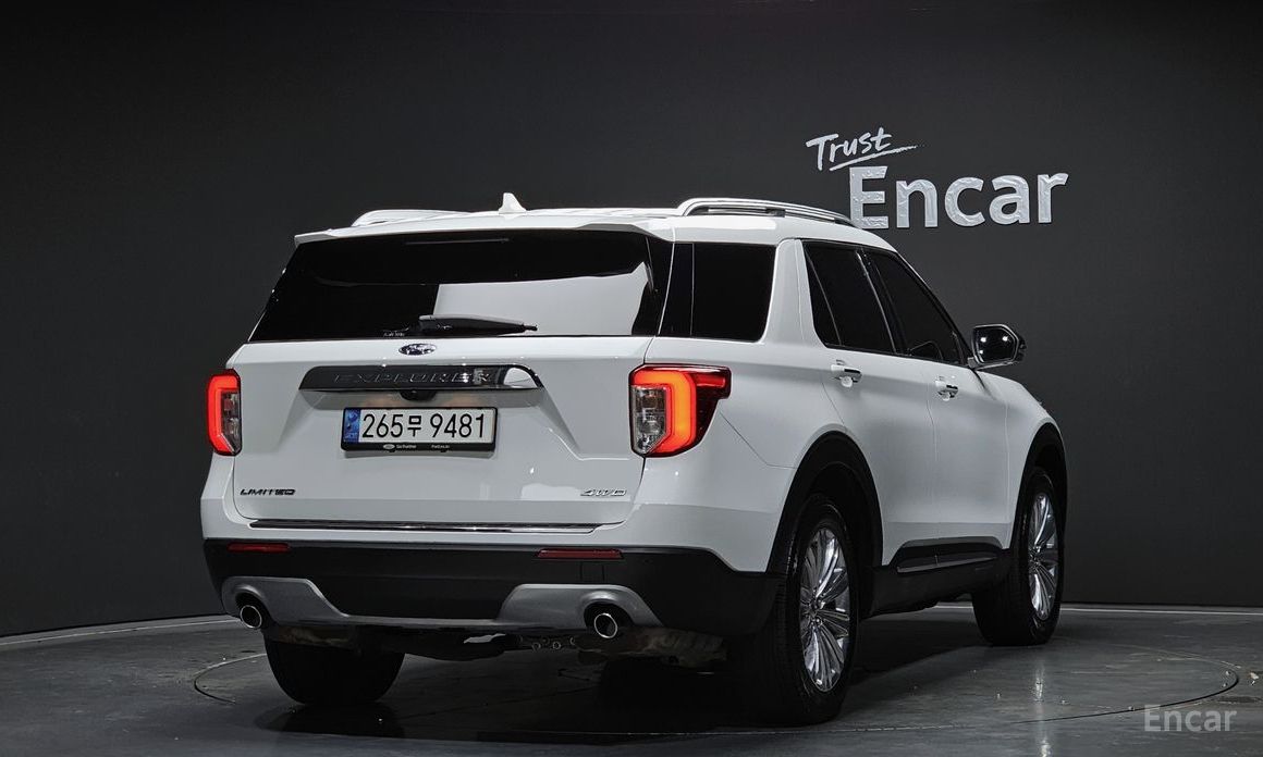 2022 Ford Explorer VI Рестайлинг 2.3 LimIted 4WD с пробегом 54 462 км