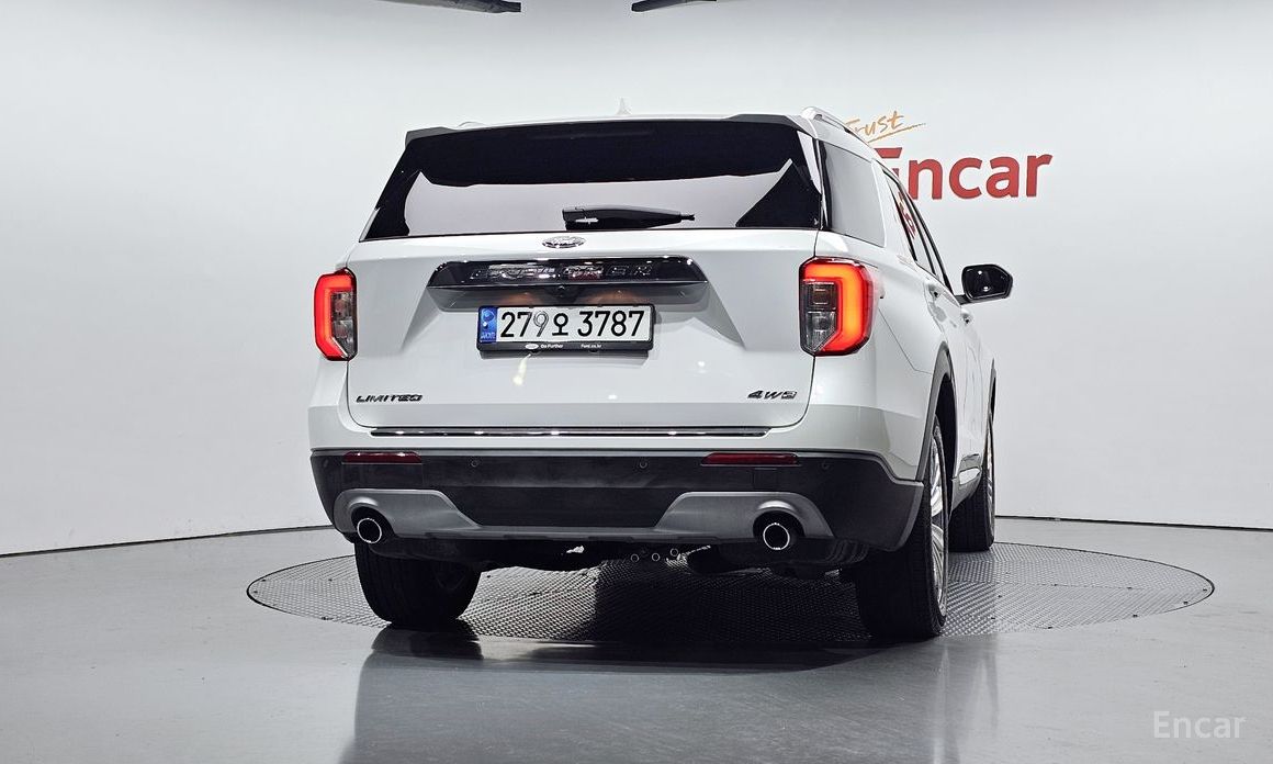 2022 Ford Explorer VI Рестайлинг 2.3 LimIted 4WD с пробегом 21 853 км