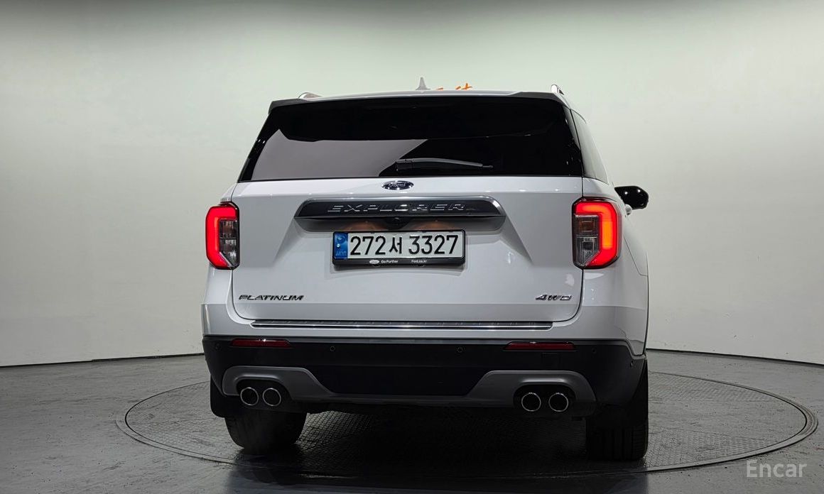 2022 Ford Explorer VI Рестайлинг 3.0 Platinum 4WD с пробегом 67 558 км