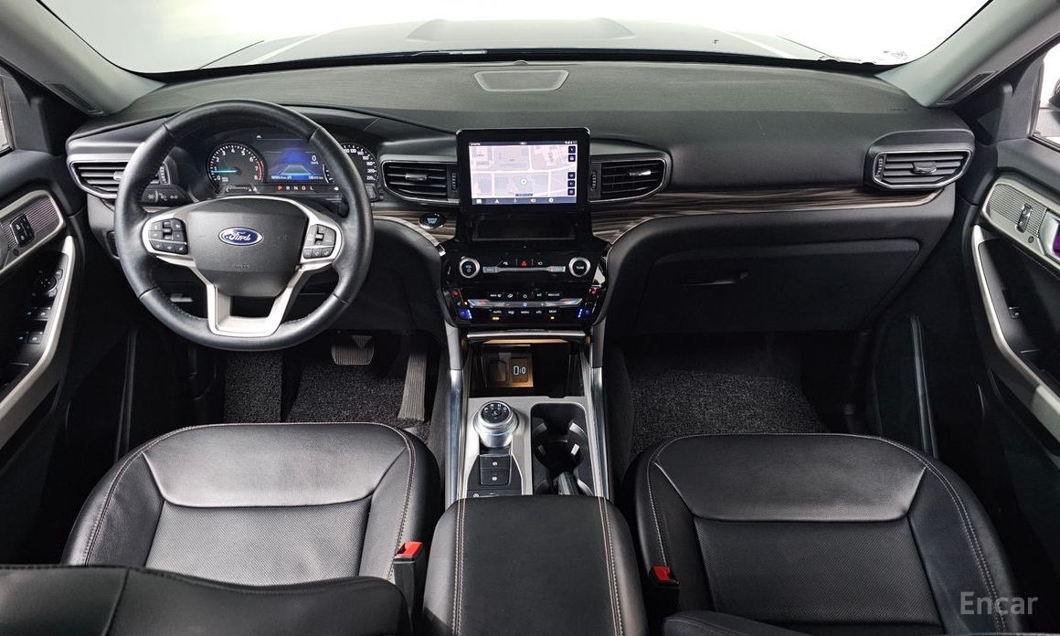 2023 Ford Explorer VI Рестайлинг 2.3 LimIted 4WD с пробегом 18 199 км