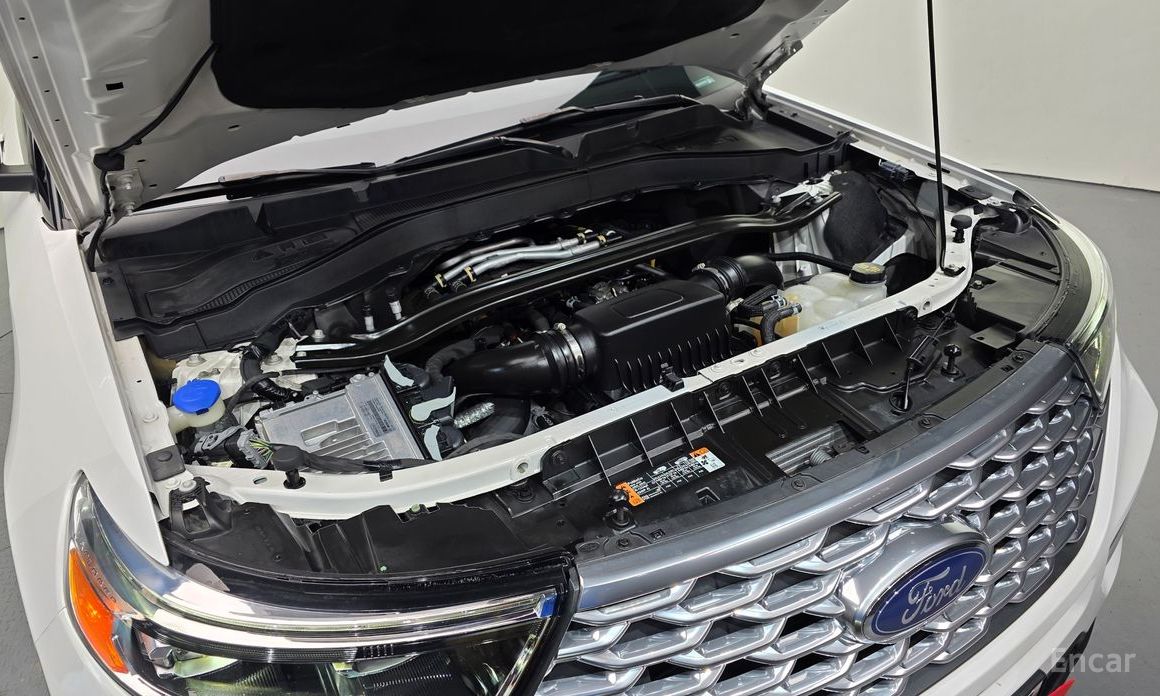 2022 Ford Explorer VI Рестайлинг 3.0 Platinum 4WD с пробегом 67 558 км