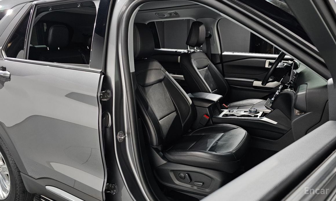 2023 Ford Explorer VI Рестайлинг 2.3 LimIted 4WD с пробегом 18 199 км
