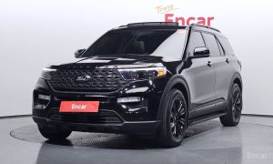 2022 Ford Explorer VI Рестайлинг 2.3 LimIted 4WD с пробегом 44 993 км