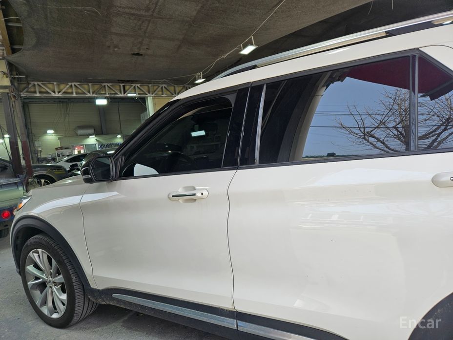 2022 Ford Explorer VI Рестайлинг 3.0 Platinum 4WD с пробегом 79 000 км