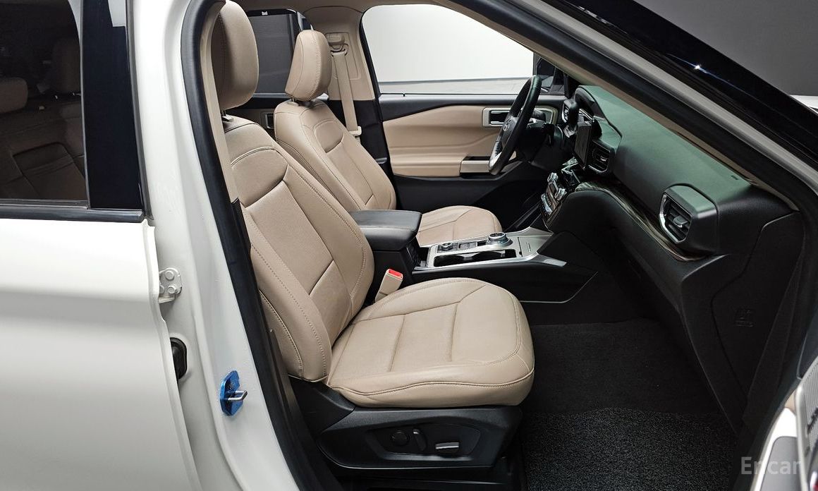 2022 Ford Explorer VI Рестайлинг 2.3 LimIted 4WD с пробегом 54 462 км