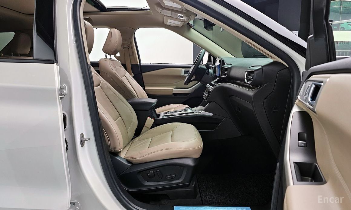 2022 Ford Explorer VI Рестайлинг 2.3 LimIted 4WD с пробегом 21 853 км