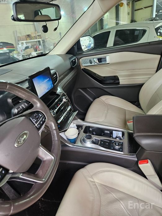 2022 Ford Explorer VI Рестайлинг 3.0 Platinum 4WD с пробегом 79 000 км