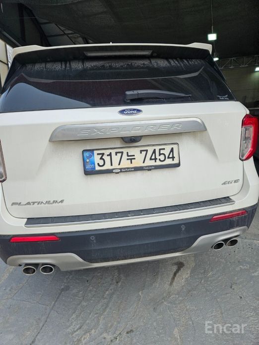 2022 Ford Explorer VI Рестайлинг 3.0 Platinum 4WD с пробегом 79 000 км