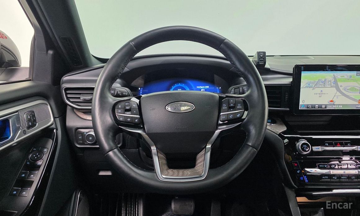 2022 Ford Explorer VI Рестайлинг 3.0 Platinum 4WD с пробегом 67 558 км