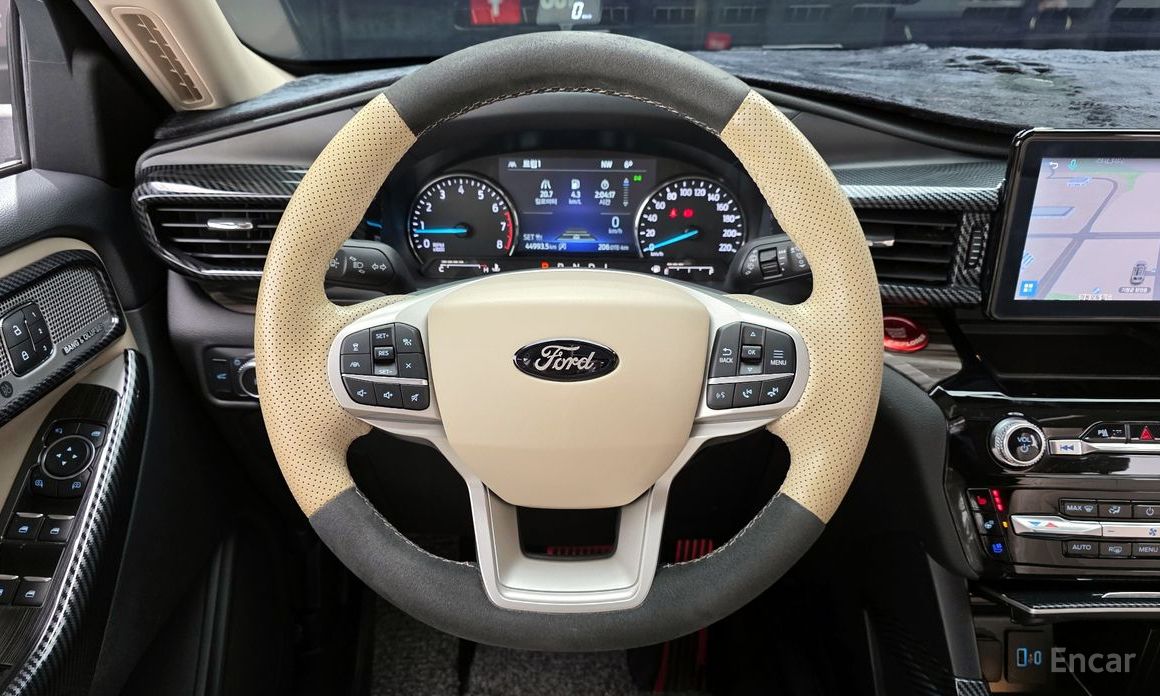 2022 Ford Explorer VI Рестайлинг 2.3 LimIted 4WD с пробегом 44 993 км