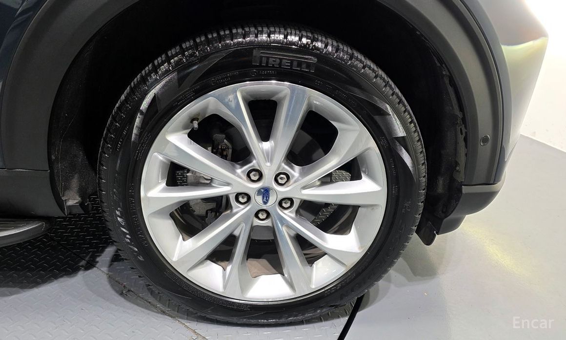 2022 Ford Explorer VI Рестайлинг 3.0 Platinum 4WD с пробегом 14 475 км