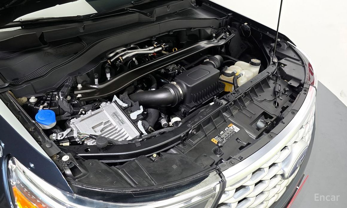 2022 Ford Explorer VI Рестайлинг 3.0 Platinum 4WD с пробегом 14 475 км