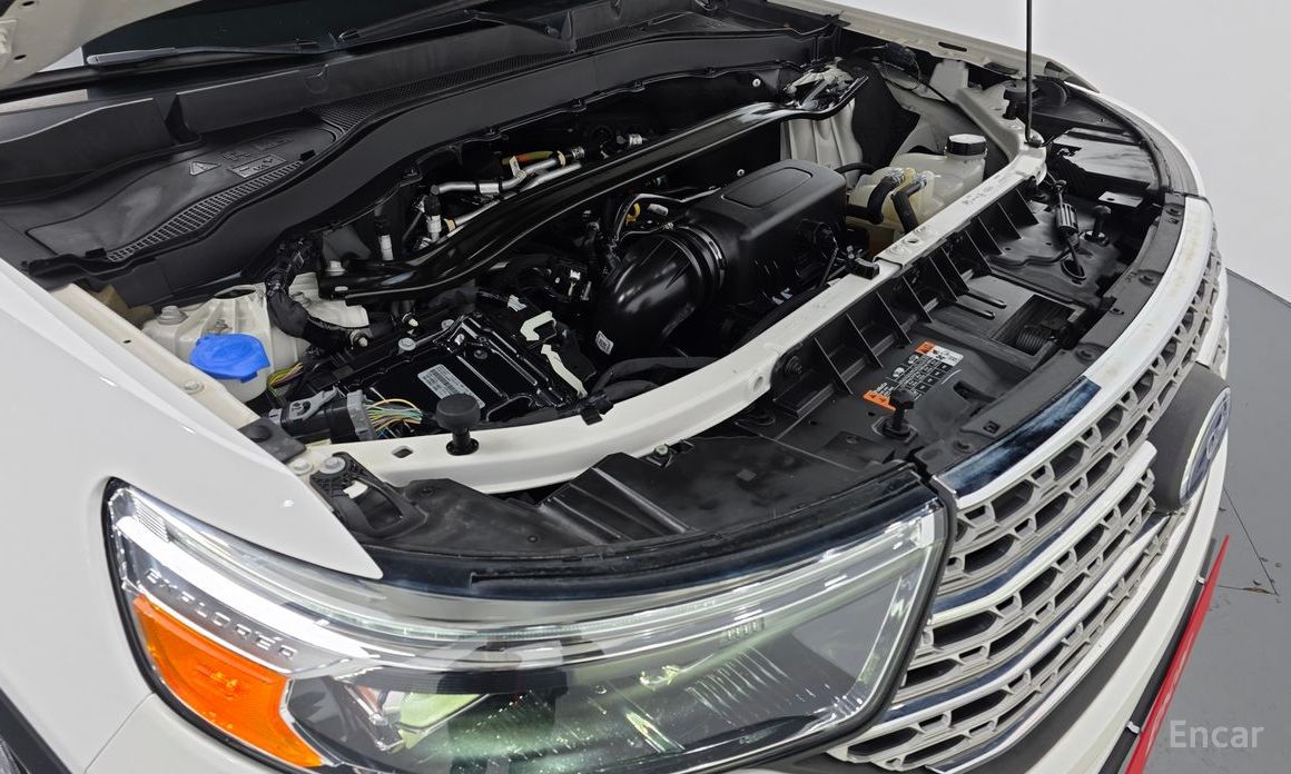 2022 Ford Explorer VI Рестайлинг 2.3 LimIted 4WD с пробегом 60 704 км
