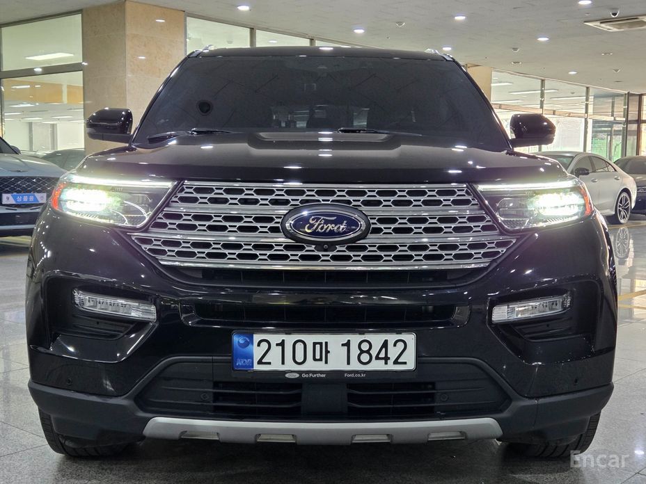 2022 Ford Explorer VI Рестайлинг 2.3 LimIted 4WD с пробегом 34 491 км
