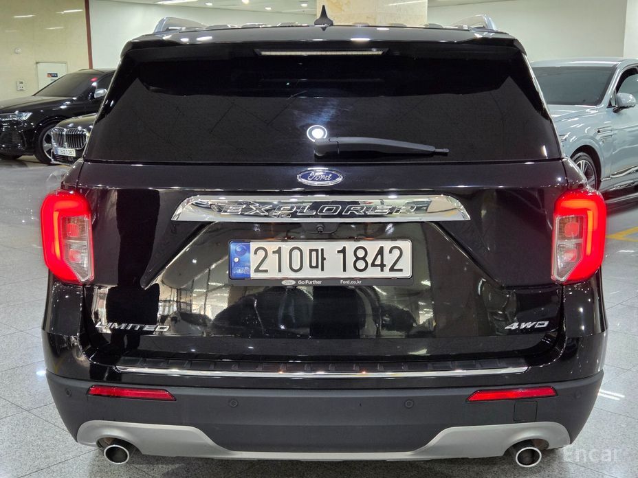 2022 Ford Explorer VI Рестайлинг 2.3 LimIted 4WD с пробегом 34 491 км