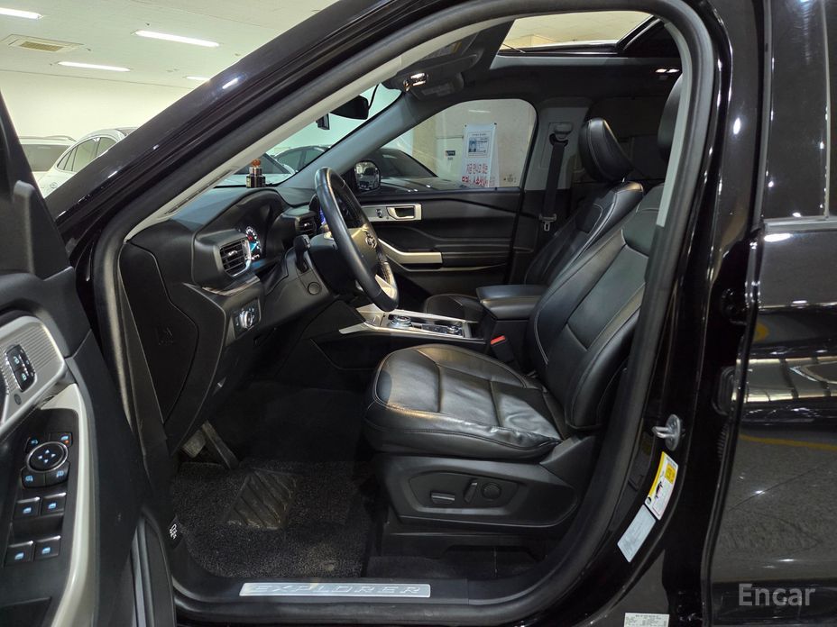 2022 Ford Explorer VI Рестайлинг 2.3 LimIted 4WD с пробегом 34 491 км