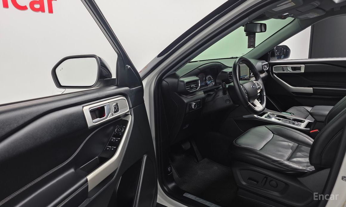2022 Ford Explorer VI Рестайлинг 2.3 LimIted 4WD с пробегом 60 704 км
