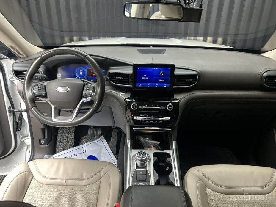 2022 Ford Explorer VI Рестайлинг 3.0 Platinum 4WD с пробегом 69 157 км