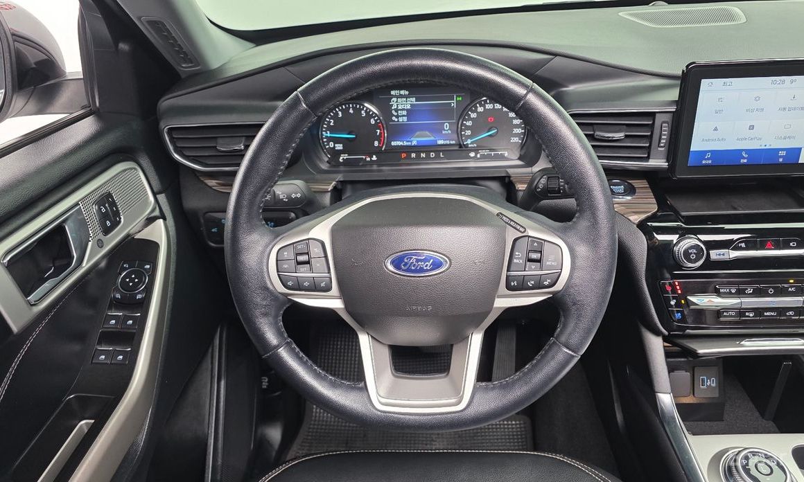 2022 Ford Explorer VI Рестайлинг 2.3 LimIted 4WD с пробегом 60 704 км