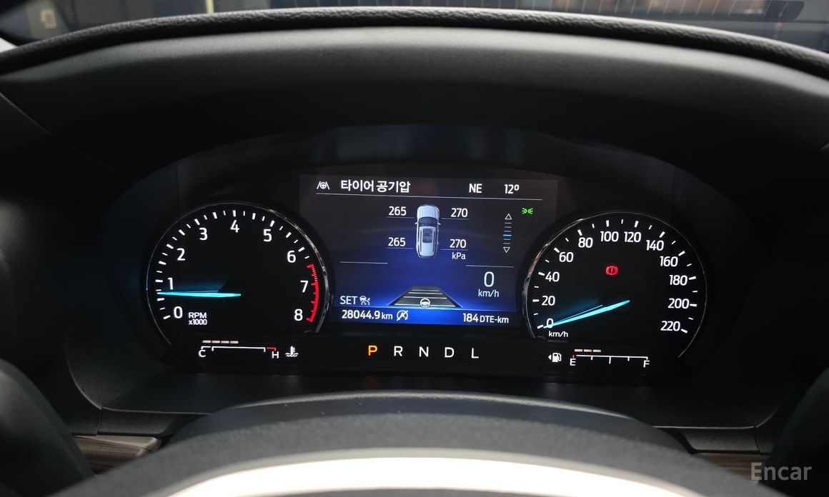 2022 Ford Explorer VI Рестайлинг 2.3 LimIted 4WD с пробегом 28 044 км