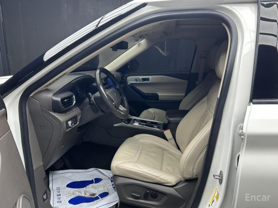 2022 Ford Explorer VI Рестайлинг 3.0 Platinum 4WD с пробегом 69 157 км