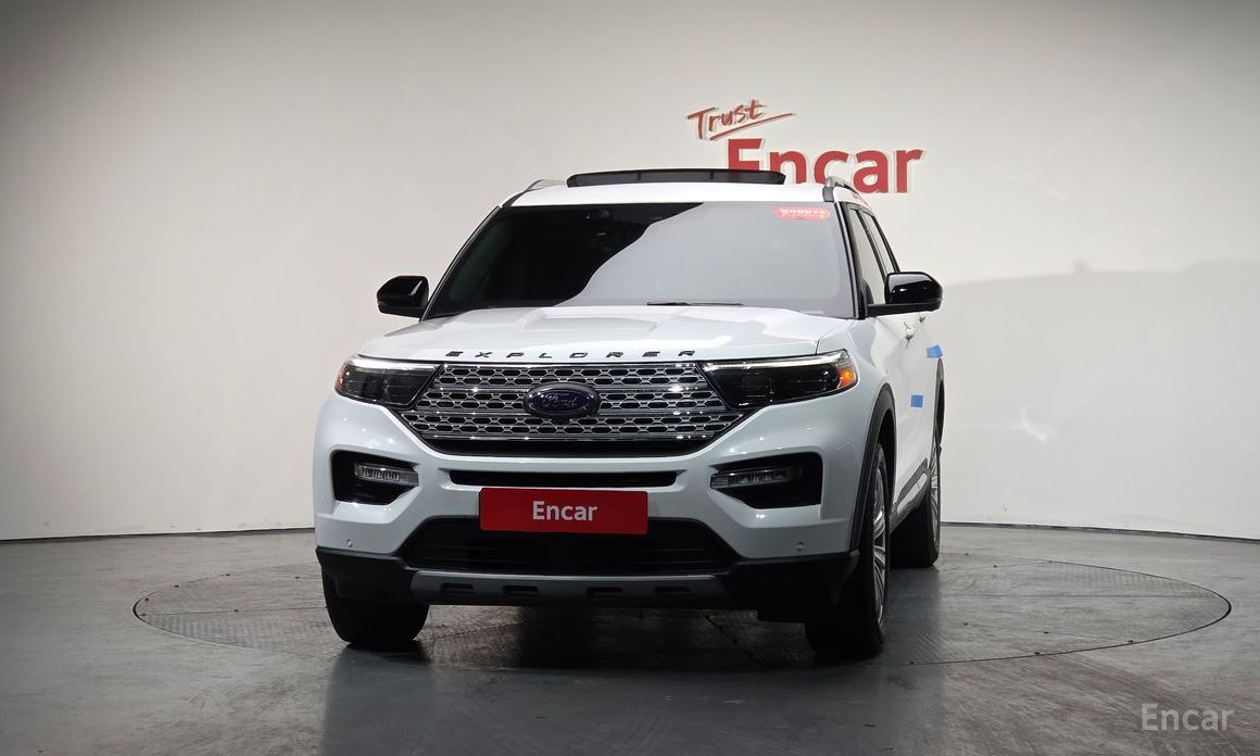 2022 Ford Explorer VI Рестайлинг 2.3 LimIted 4WD с пробегом 44 668 км