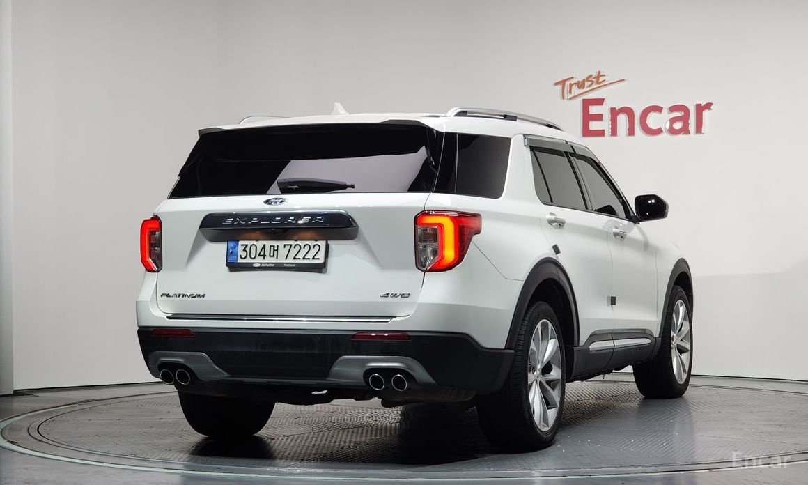 2022 Ford Explorer VI Рестайлинг 3.0 Platinum 4WD с пробегом 77 013 км