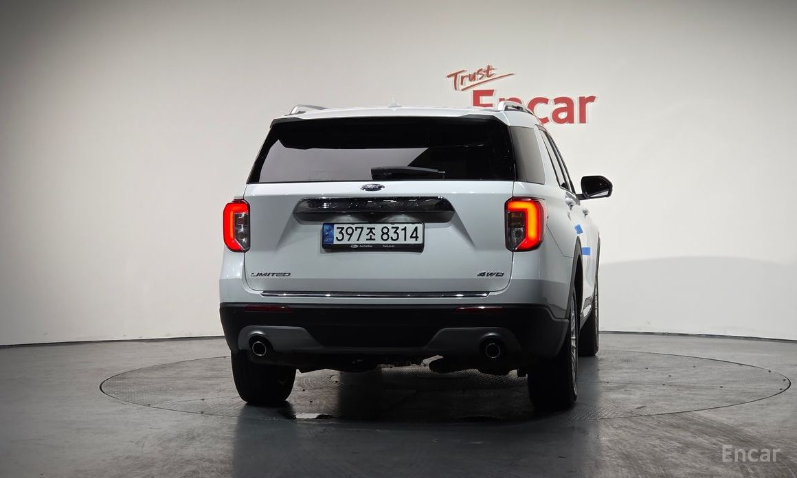 2022 Ford Explorer VI Рестайлинг 2.3 LimIted 4WD с пробегом 44 668 км