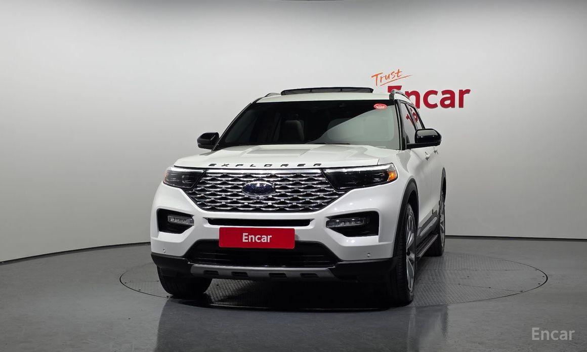 2022 Ford Explorer VI Рестайлинг 3.0 Platinum 4WD с пробегом 57 574 км
