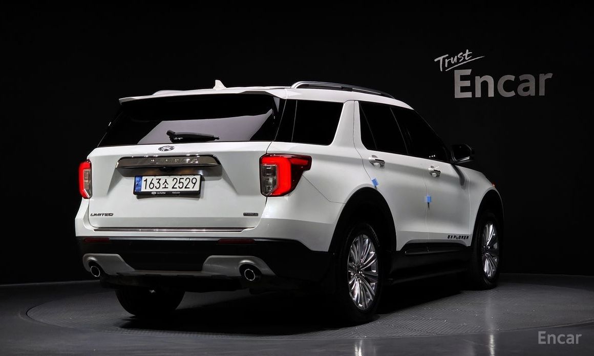 2022 Ford Explorer VI Рестайлинг 3.3 Hybrid с пробегом 54 168 км