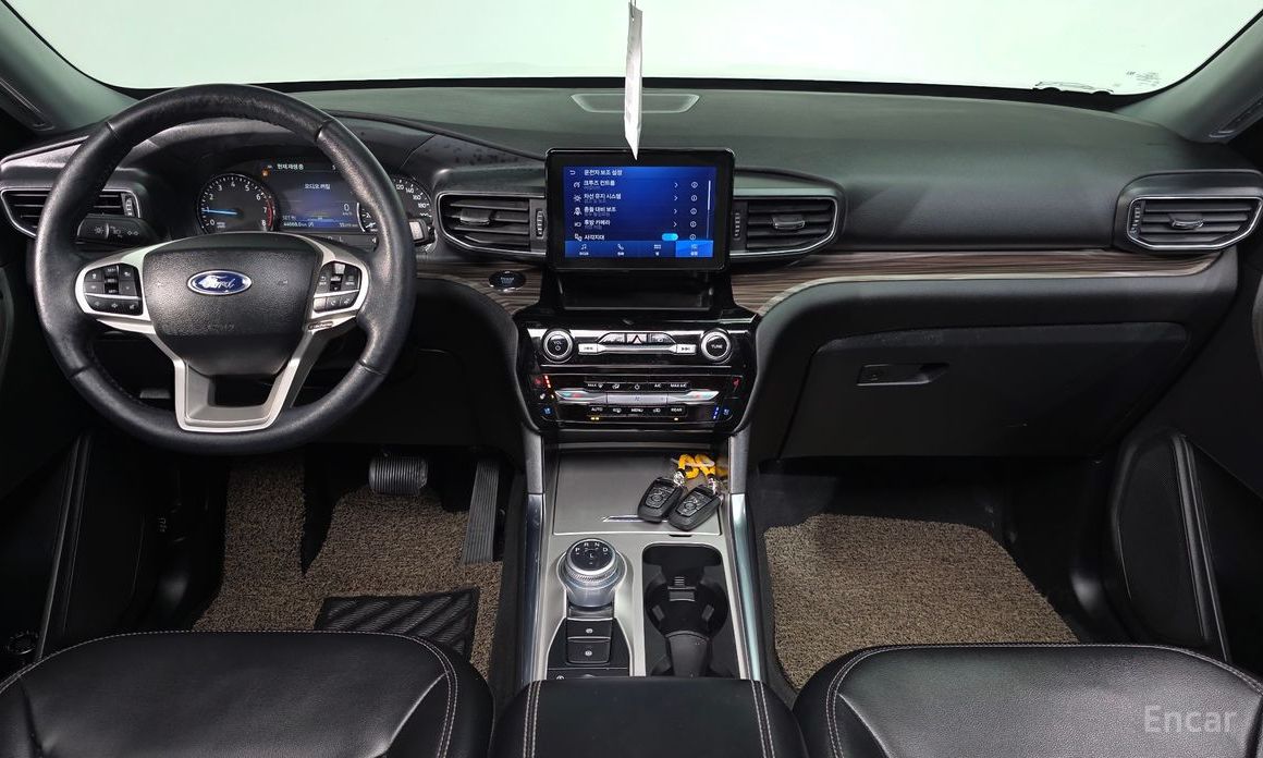 2022 Ford Explorer VI Рестайлинг 2.3 LimIted 4WD с пробегом 44 668 км