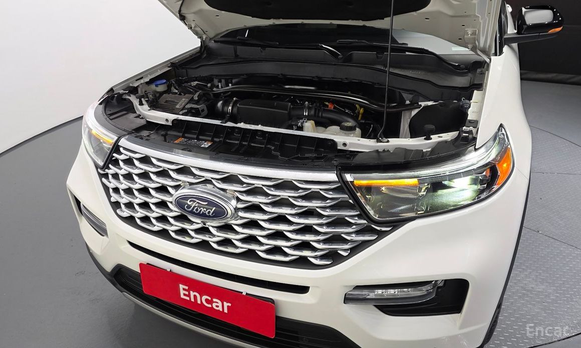 2022 Ford Explorer VI Рестайлинг 3.0 Platinum 4WD с пробегом 57 574 км