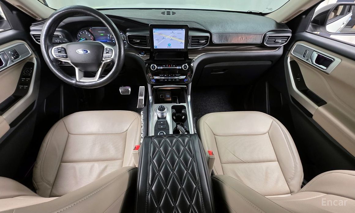 2022 Ford Explorer VI Рестайлинг 3.3 Hybrid с пробегом 54 168 км