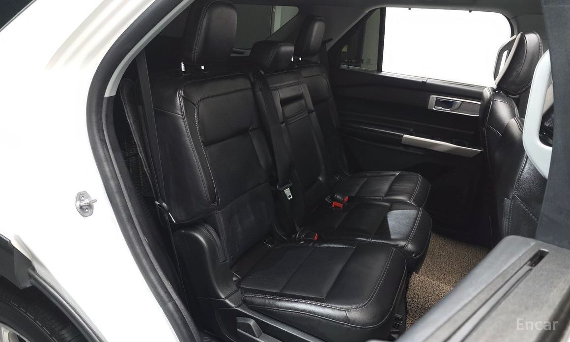 2022 Ford Explorer VI Рестайлинг 2.3 LimIted 4WD с пробегом 44 668 км
