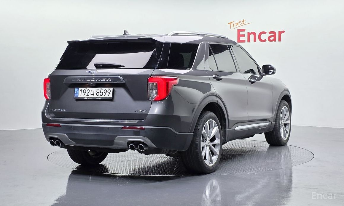 2023 Ford Explorer VI Рестайлинг 3.0 Platinum 4WD с пробегом 46 332 км