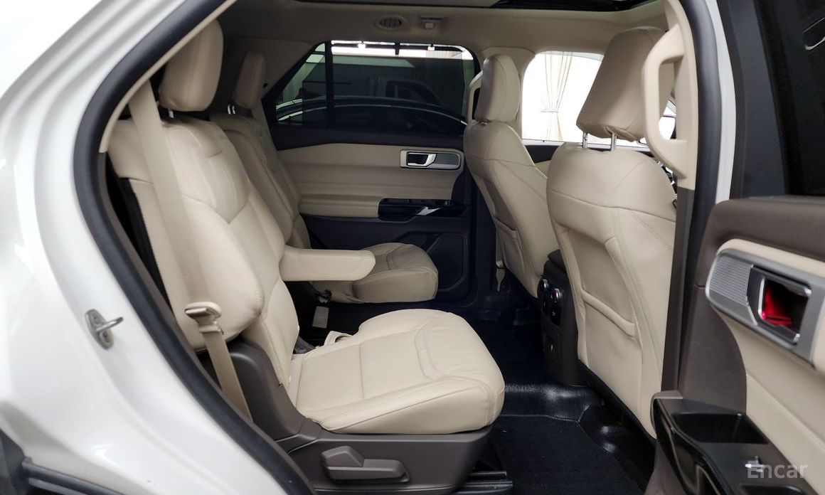 2022 Ford Explorer VI Рестайлинг 3.0 Platinum 4WD с пробегом 77 013 км
