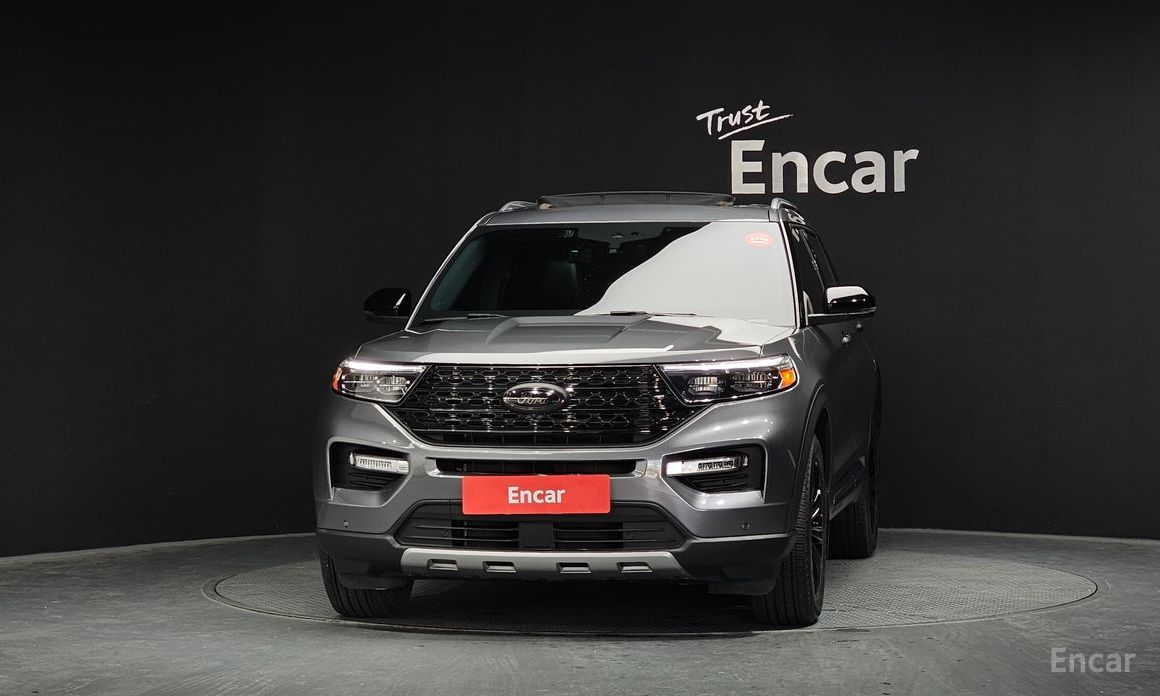 2022 Ford Explorer VI Рестайлинг 2.3 LimIted 4WD с пробегом 32 047 км