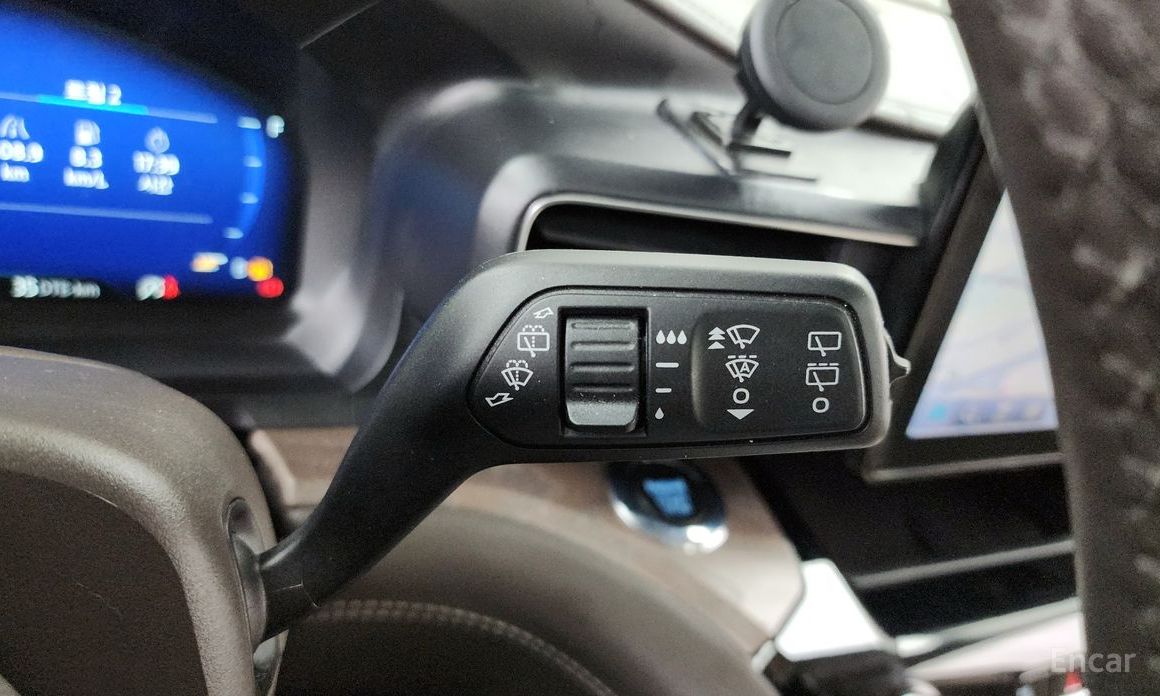 2022 Ford Explorer VI Рестайлинг 3.0 Platinum 4WD с пробегом 77 013 км