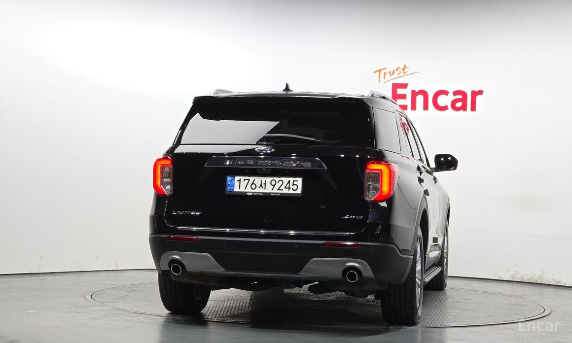 2022 Ford Explorer VI Рестайлинг 2.3 LimIted 4WD с пробегом 45 067 км